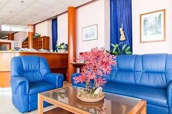 פונאנט Hotel Omorika